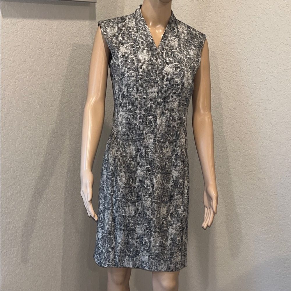 MM.Lafleur NY Elegant black & white Sleeveless Dress